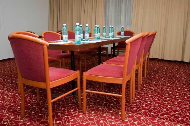 Hotel Visconti Militari Bukareszt Zewnętrze zdjęcie